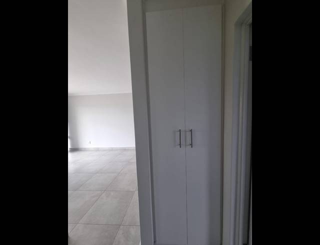 2 BEDROOM APARTMENT FOR SALE IN HAYFIELDS